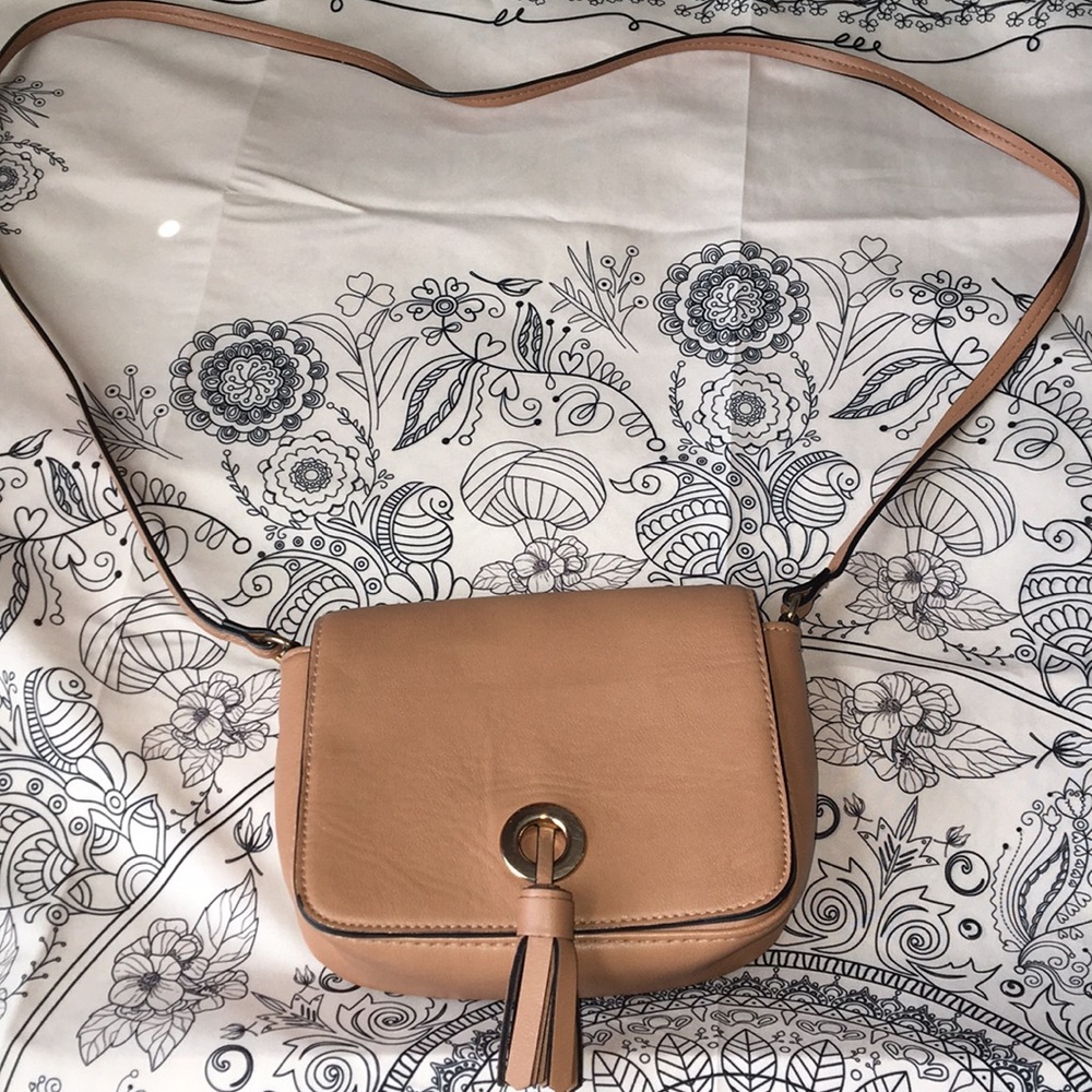 A nude shoulder purse:)